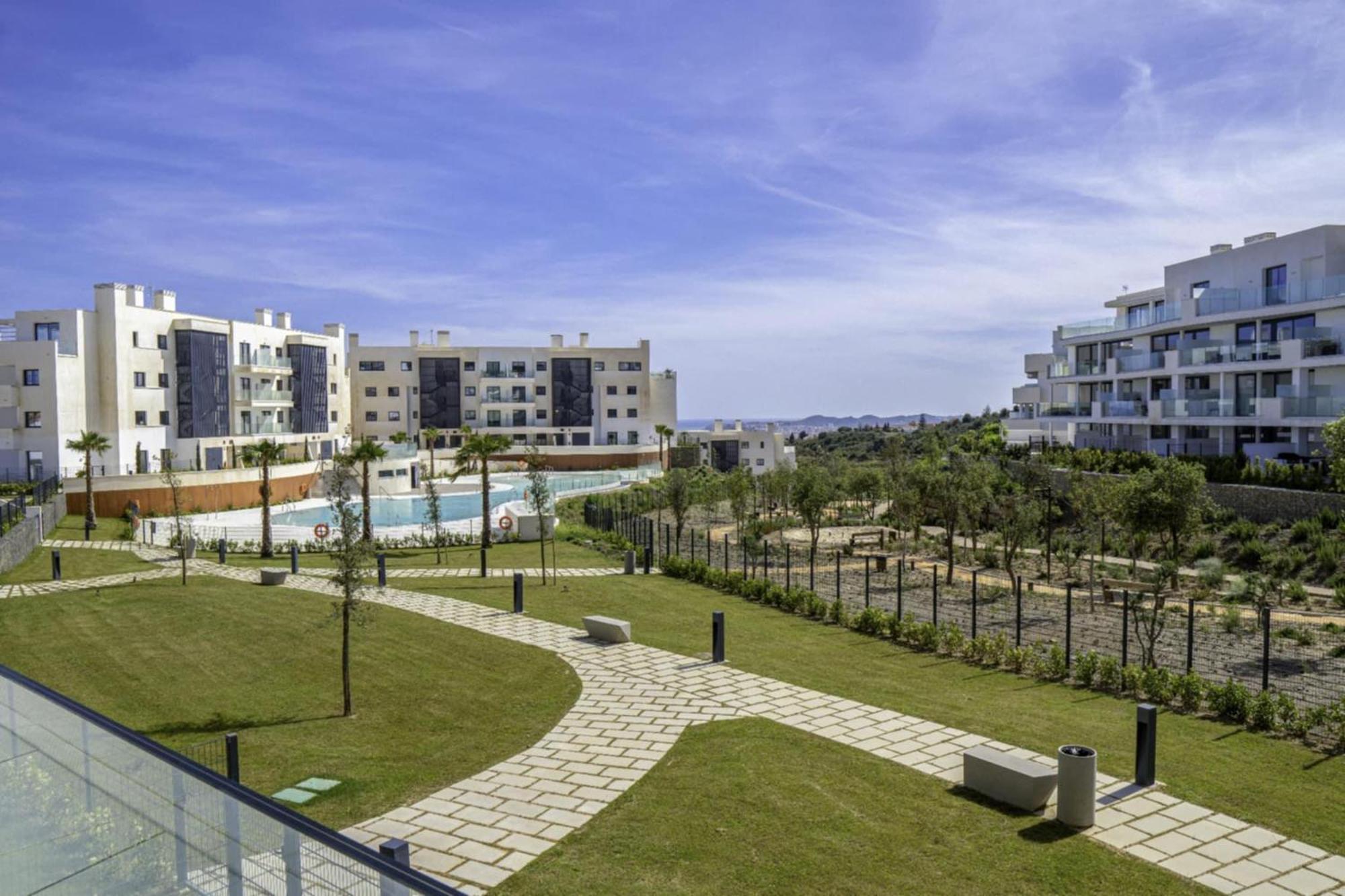 Stylish Apartment With Large Terrace In Higueron Fuengirola Exterior photo