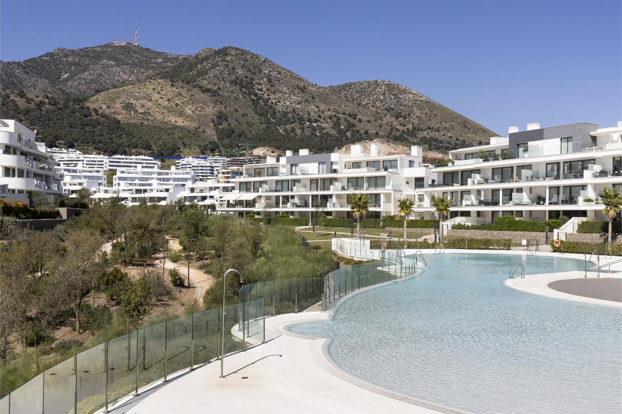 Stylish Apartment With Large Terrace In Higueron Fuengirola Exterior photo