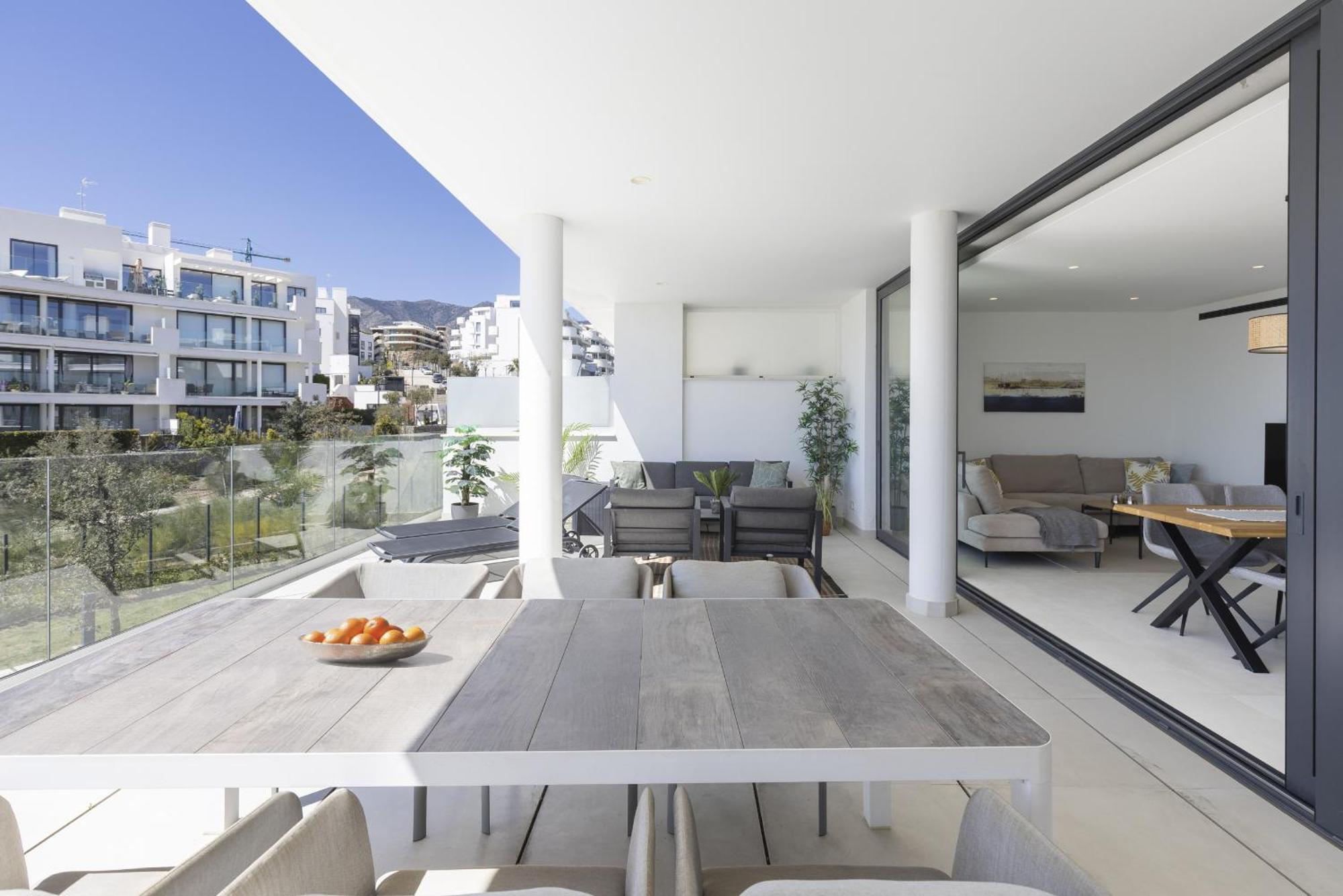 Stylish Apartment With Large Terrace In Higueron Fuengirola Exterior photo